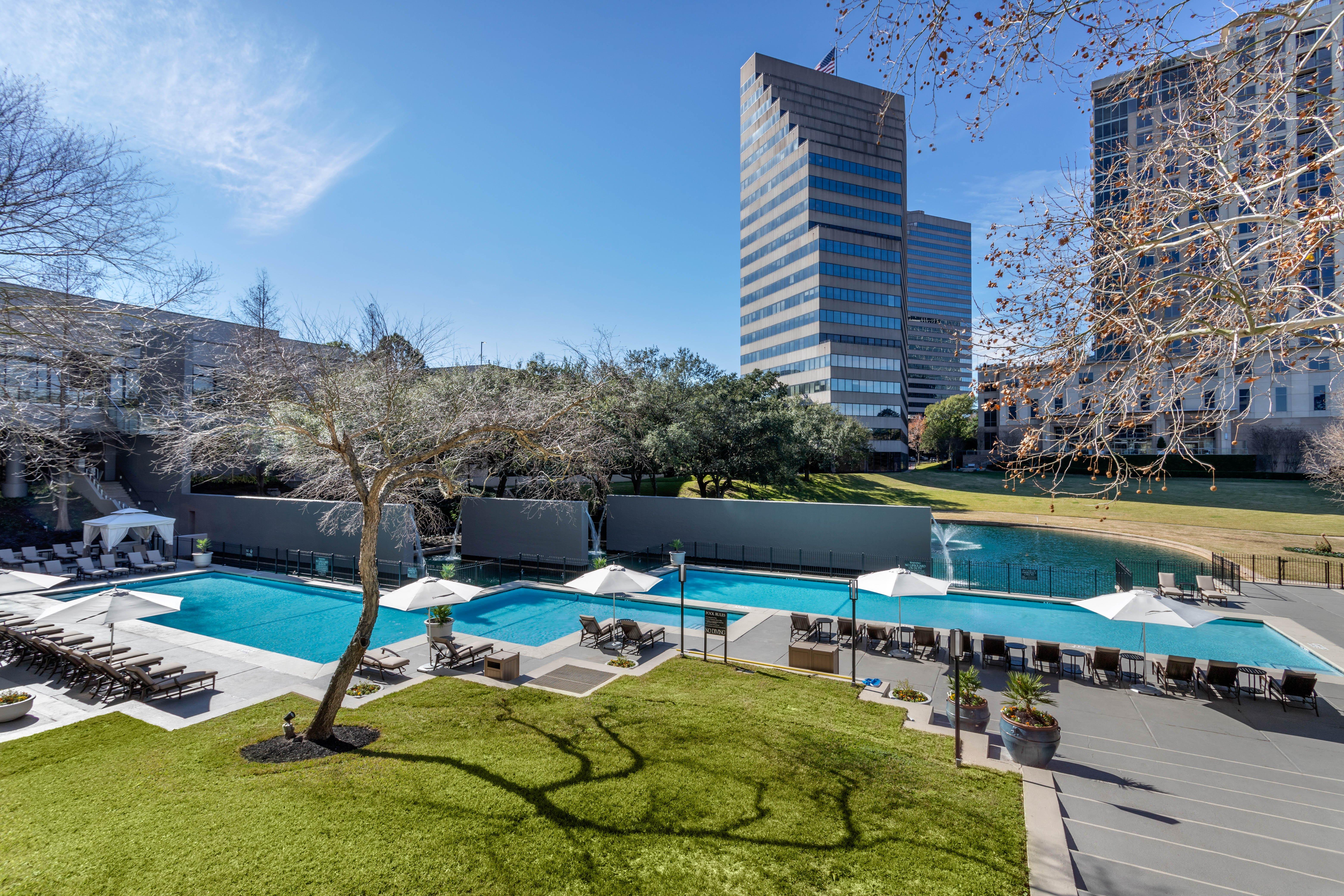 Omni Houston Hotel Exterior photo