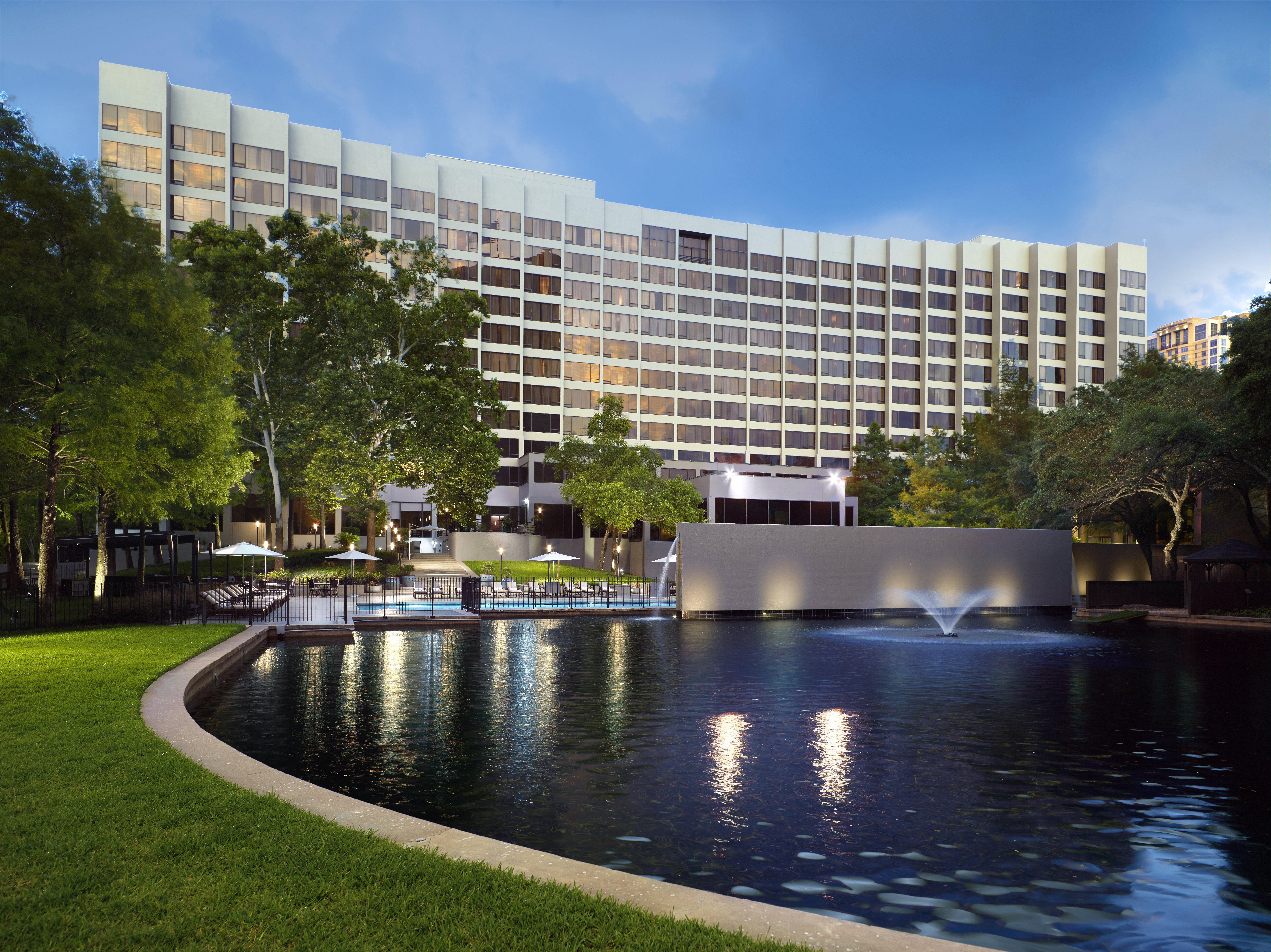Omni Houston Hotel Exterior photo